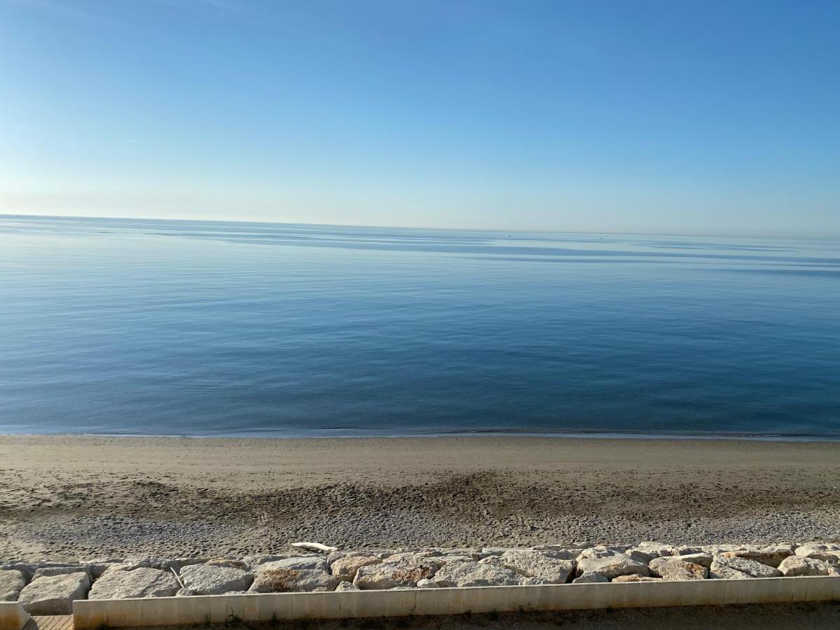 Casa De Playa Daire Estepona Dış mekan fotoğraf